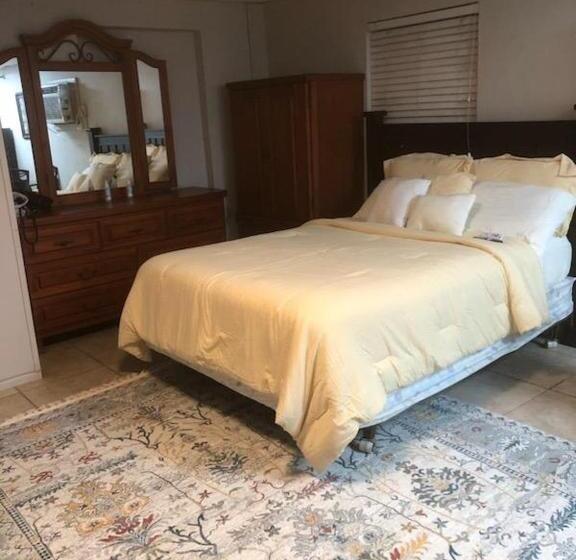 بنسيون Roomy Comfortable Suite
