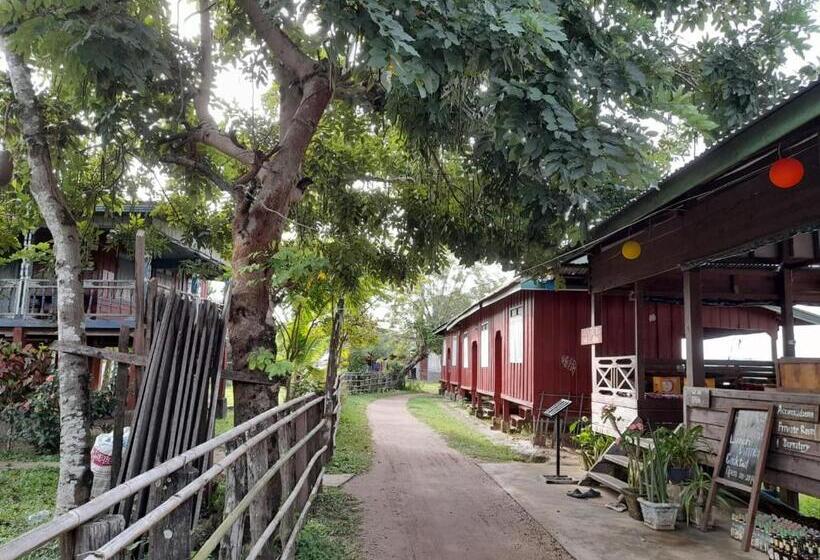 Пансион Vixay Dorm