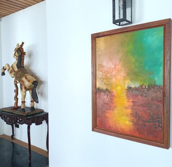 리조트 The Rockwall Boutique