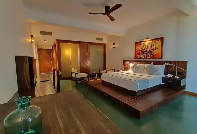 리조트 The Rockwall Boutique