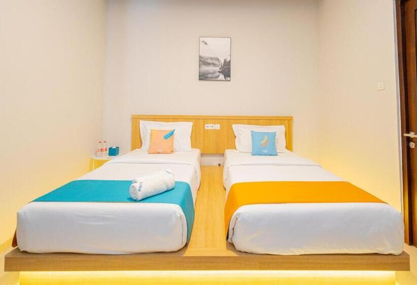 Sans Hotel Bobosini Malang By Reddoorz