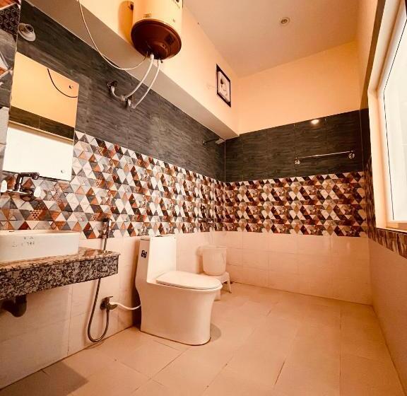 Sitara Hotel & Resort, ! Most Awarded Property In Mussoorie