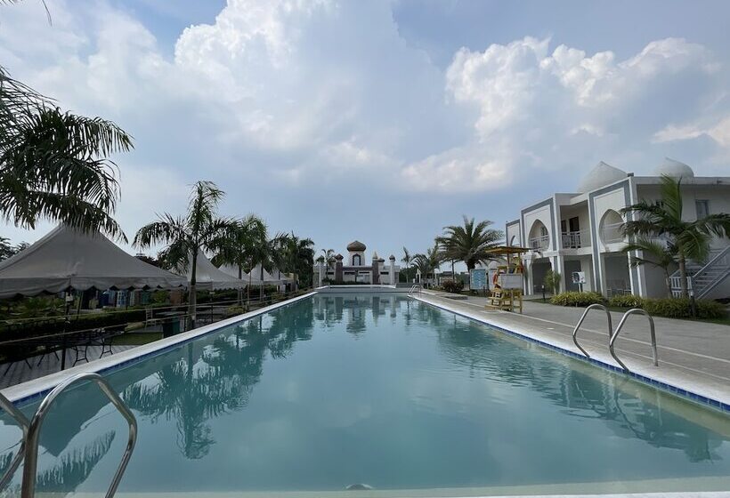 Torres Farm Resort Powered By Cocotel