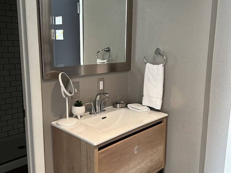 Victorian Inn Elkhart Lake