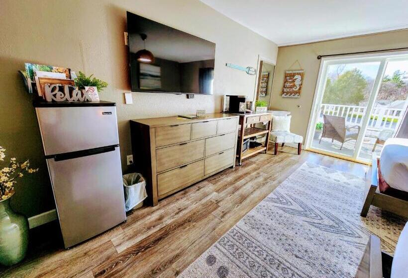 Victorian Inn Elkhart Lake