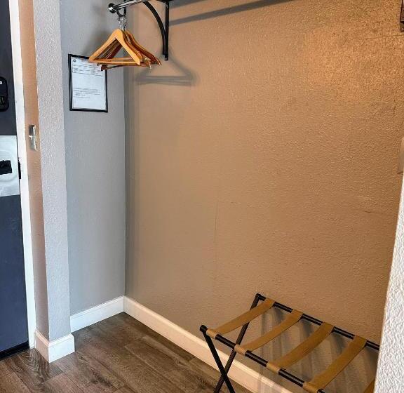 Victorian Inn Elkhart Lake