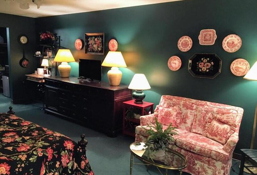 Victorian Inn Elkhart Lake