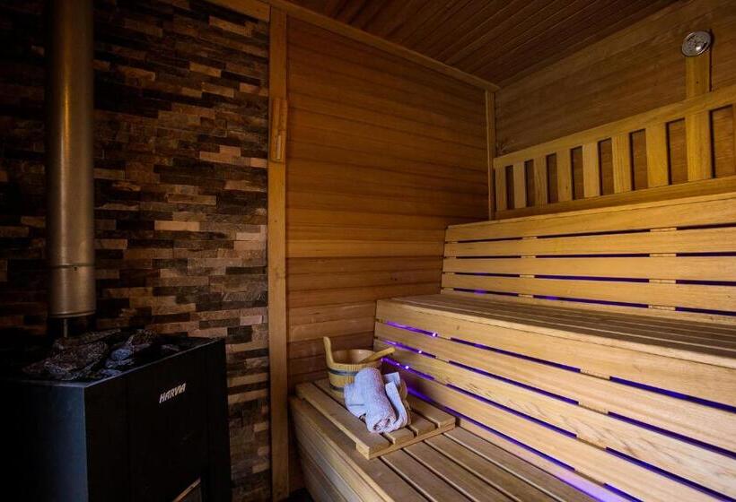 Bed and Breakfast Bubbles On The Hills