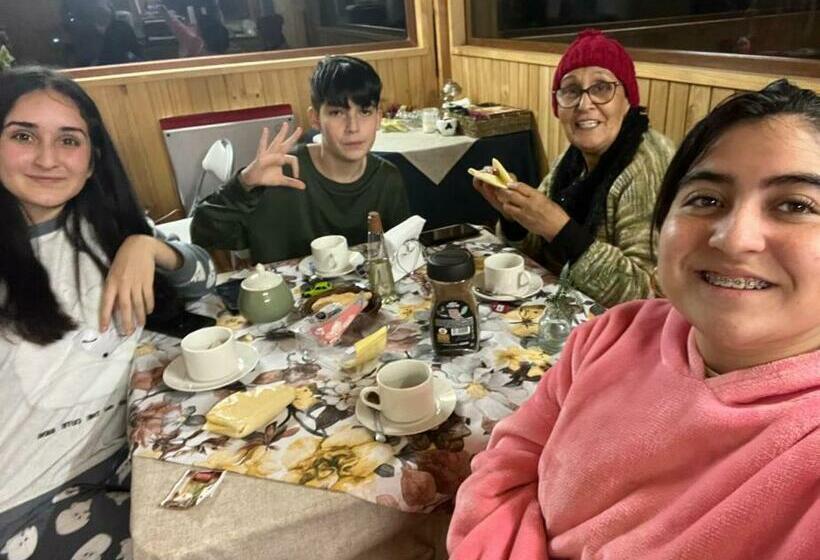 צימר Hostal Hunter