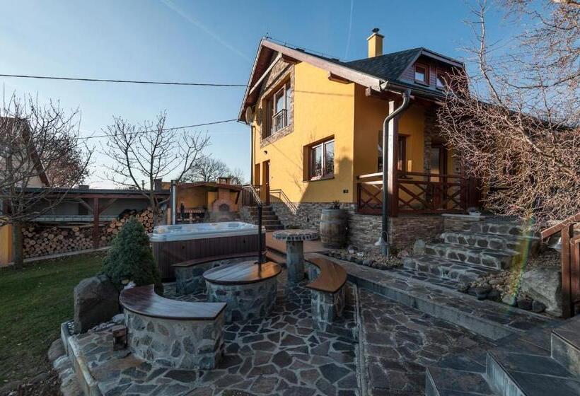 민박 Vulcano Guesthouse