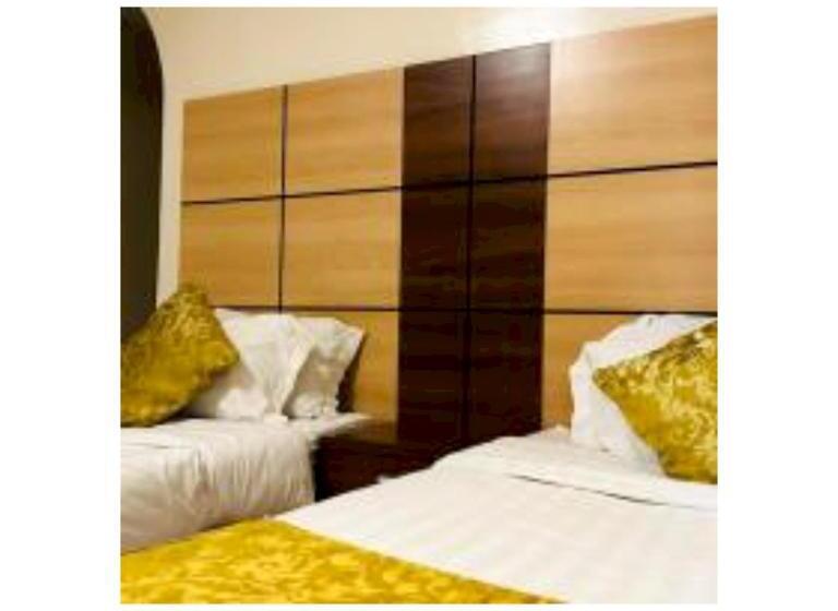 ホテル Basma Suites