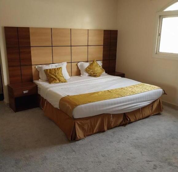 ホテル Basma Suites