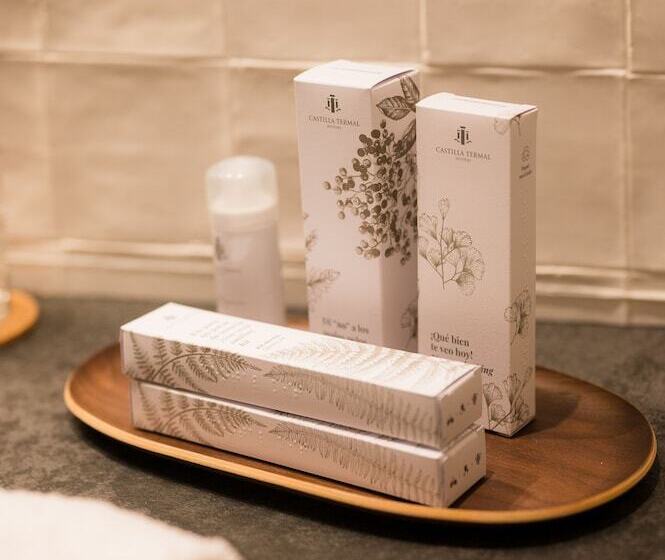 هتل Castilla Termal Brihuega