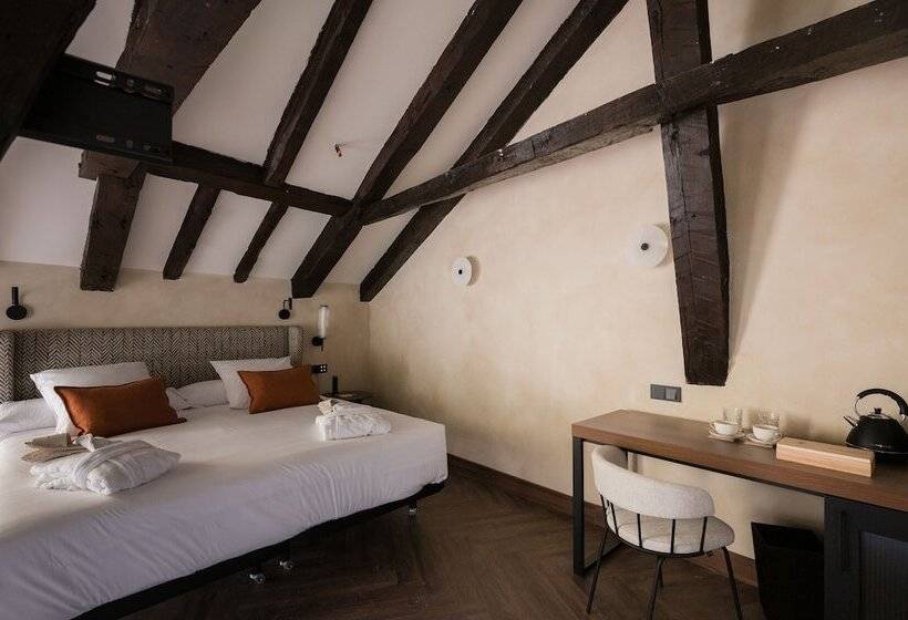 هتل Castilla Termal Brihuega