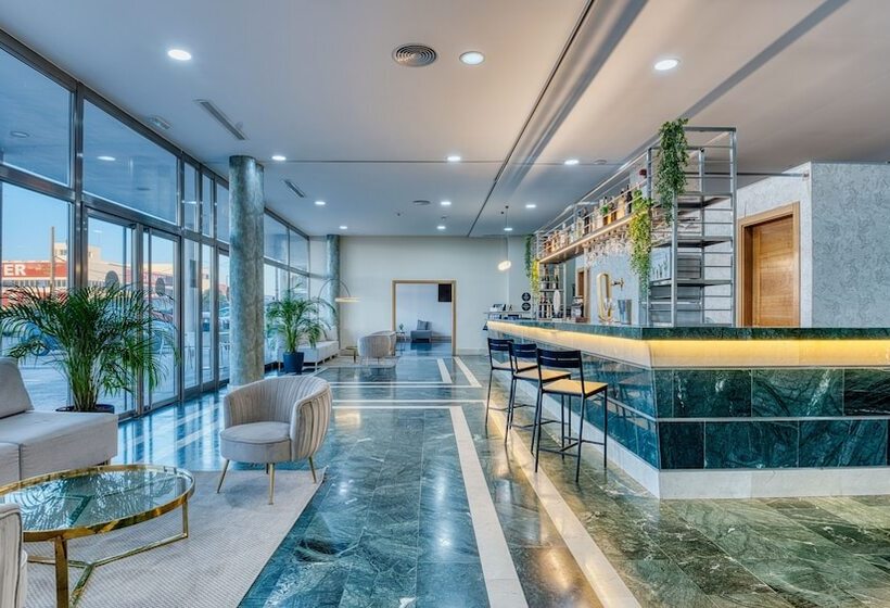 فندق Checkin Madrid Móstoles