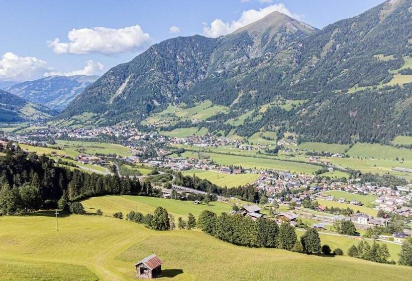 هتل Ferienwohnung Hartlgut