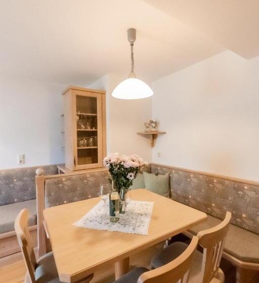 בית מלון כפרי Ferienwohnung Hartlgut