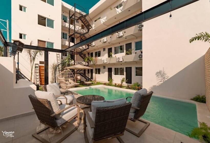 ホテル Guitarra Inn