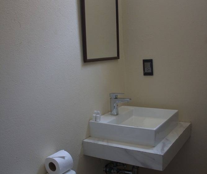 ホテル Guitarra Inn