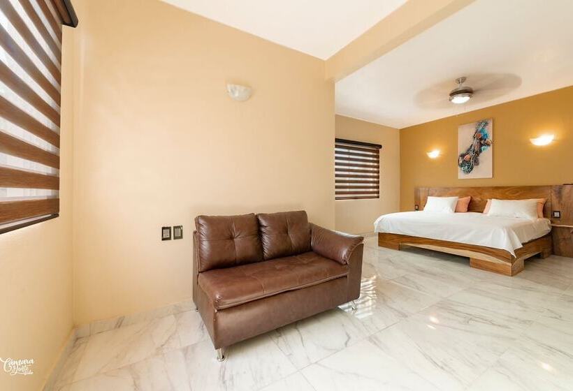 ホテル Guitarra Inn