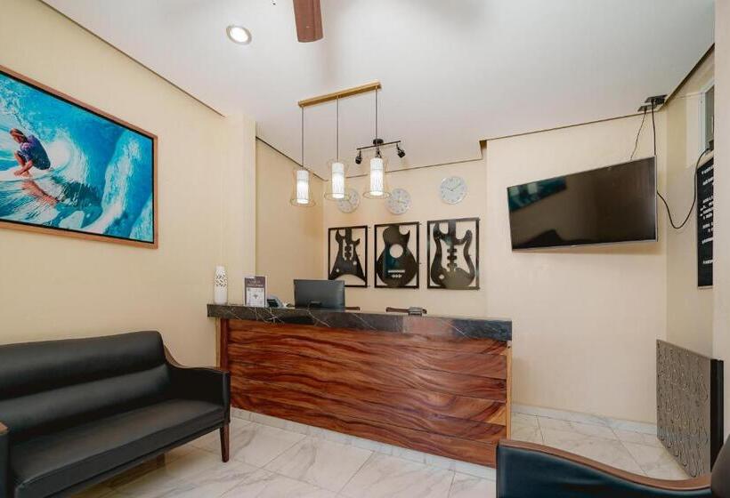 ホテル Guitarra Inn