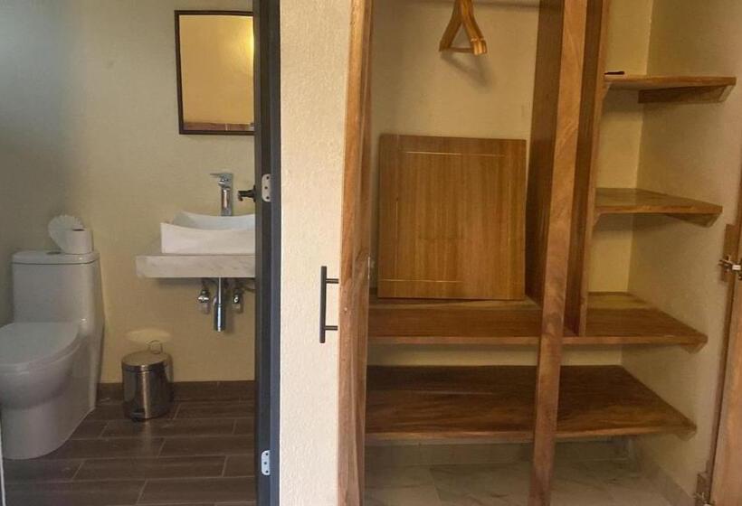 ホテル Guitarra Inn