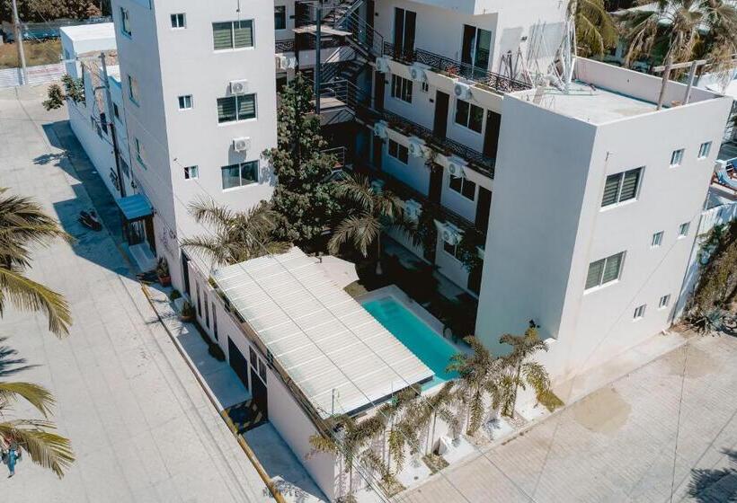 ホテル Guitarra Inn