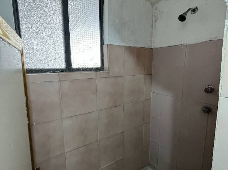 호텔 Jorges Morelia