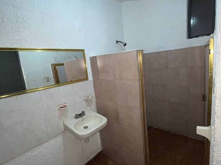 호텔 Jorges Morelia