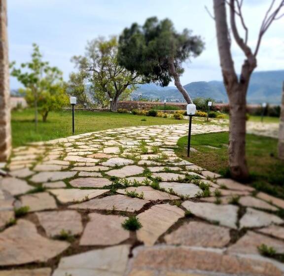 בית מלון כפרי Madran Evi