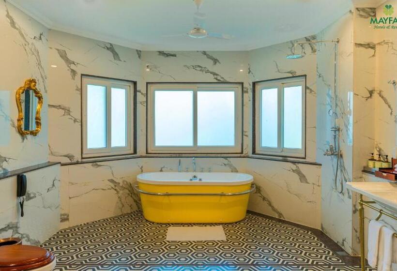 בית מלון כפרי Mayfair Spring Valley Resort Guwahati