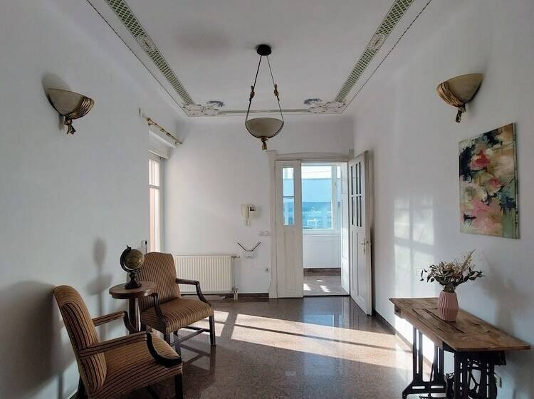 هتل Rose House   Greenline Accomodations