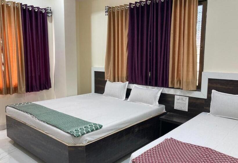 فندق Sai Viraj Palace