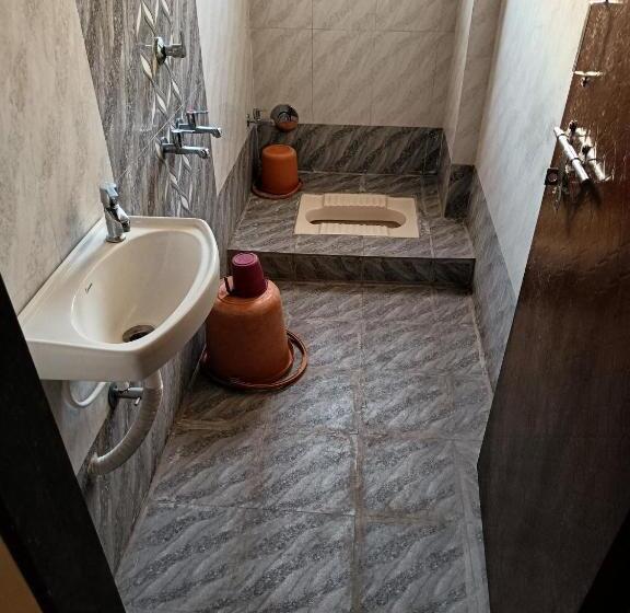 فندق Sai Viraj Palace