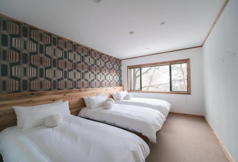 בית מלון כפרי The Brueys Lodge Tangram Madarao