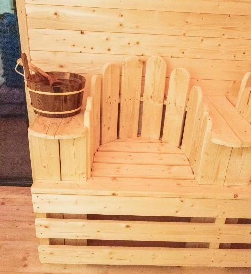 호텔 Transylvania House