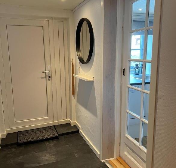 פנסיון Cory & Torfinn House