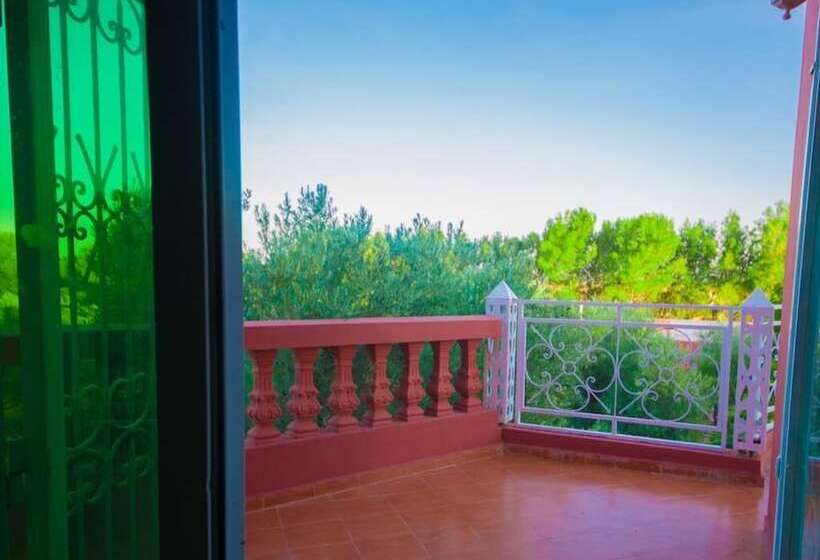 پانسیون Ferme Prestige