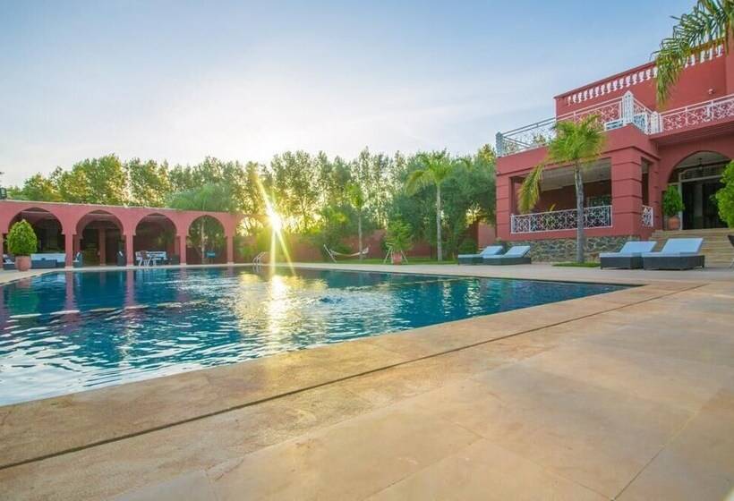 پانسیون Ferme Prestige