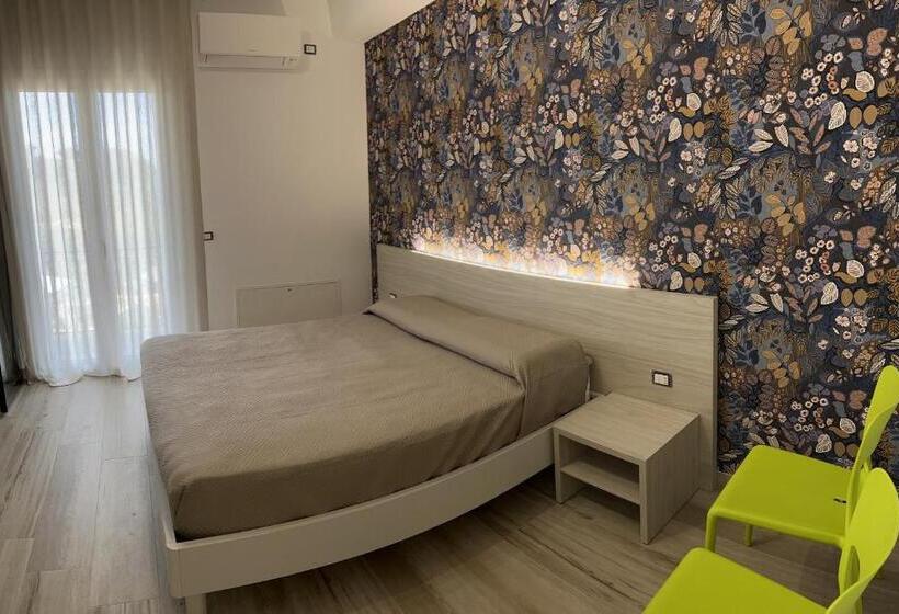 ペンション La Sella Dei Nebrodi