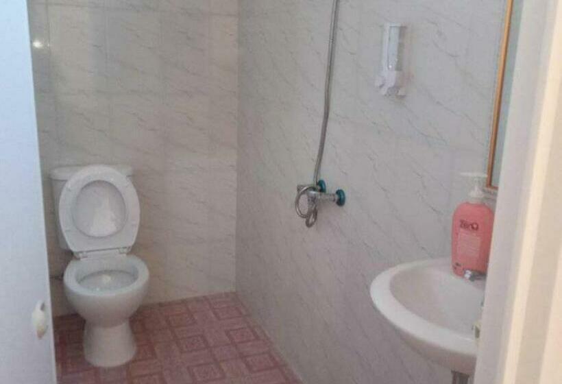 פנסיון Pondok Chilly