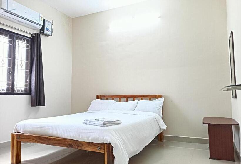 פנסיון Rose Villa