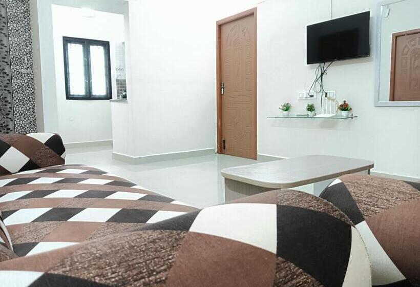 פנסיון Rose Villa