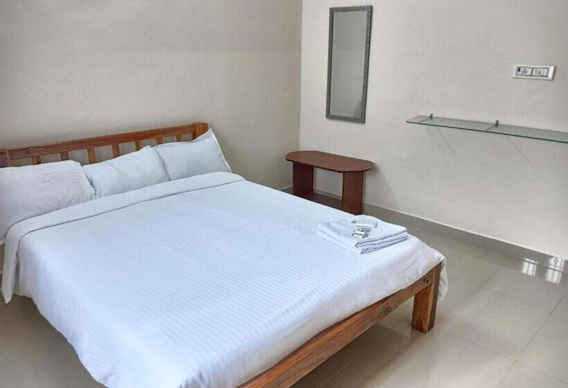 פנסיון Rose Villa