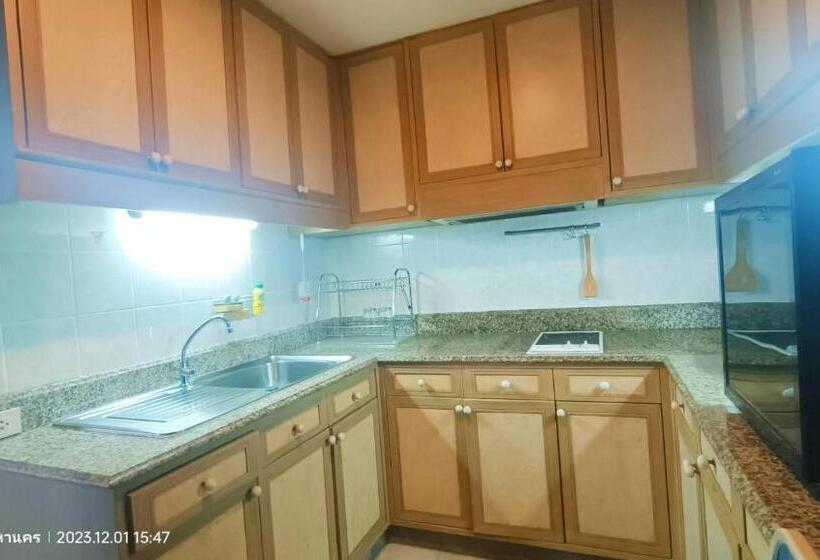 Smile Residence At Kaset Sena