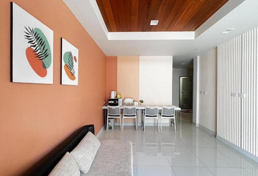 Smile Residence At Kaset Sena