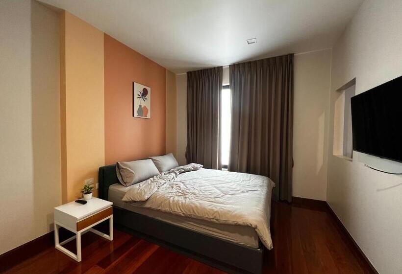 Smile Residence At Kaset Sena