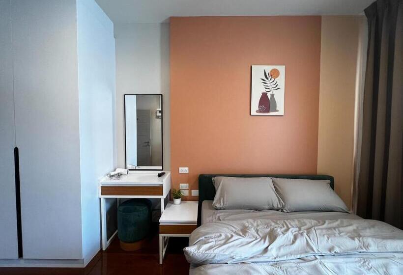 Smile Residence At Kaset Sena