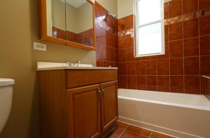 هاستل Shared Living Space