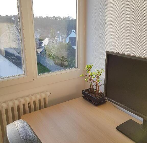 تختخواب و صبحانه Les Balcons Du Trégor